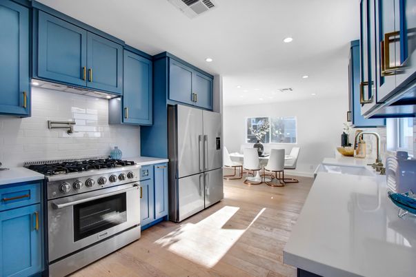 Dining room, Interior, Kitchen, Recessed Lighting, Stainless Steel Appliances, Wood Texture Flooring
