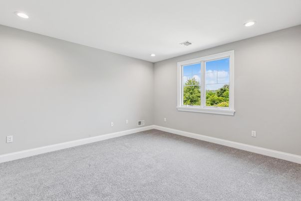 Empty room, Interior, Recessed Lighting