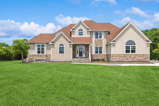 Backyard, Exterior, Facade, Farmhouse
