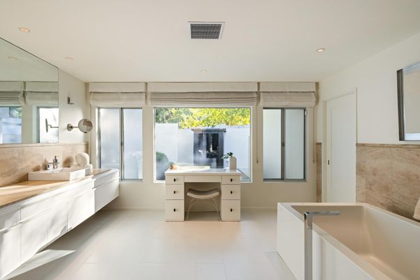 Bathroom, Dual Sink Vanities, Interior, Recessed Lighting