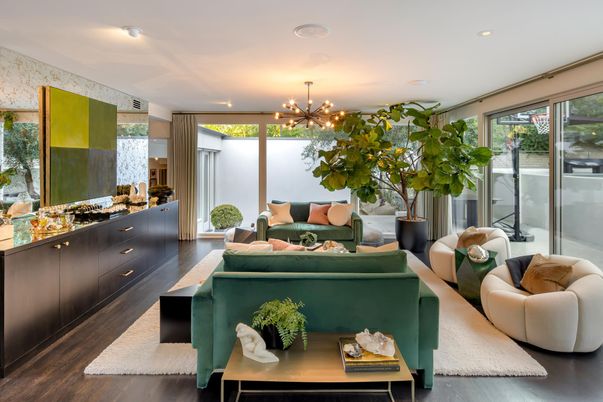 Interior, Living room, Pendant Lights, Recessed Lighting, Wood Texture Flooring