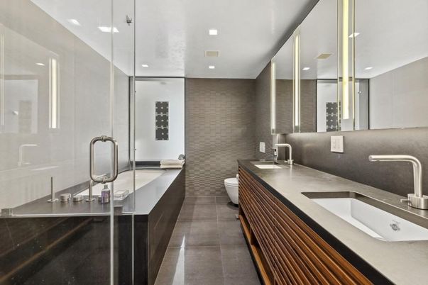 Bathroom, Dual Sink Vanities, Free Standing Baths, Interior, Recessed Lighting