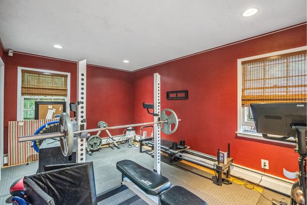 Fitness Equipment, Interior, Recessed Lighting