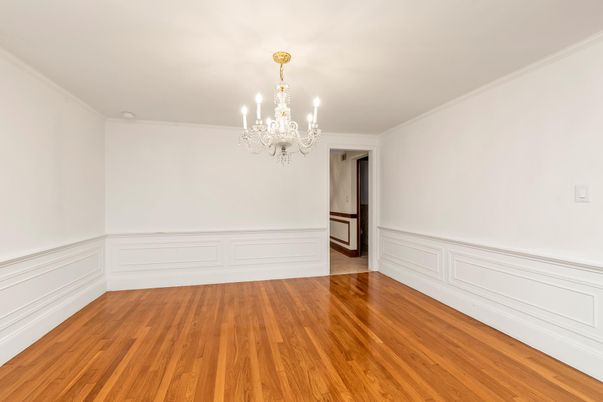 Chandelier, Empty room, Interior, Wood Texture Flooring
