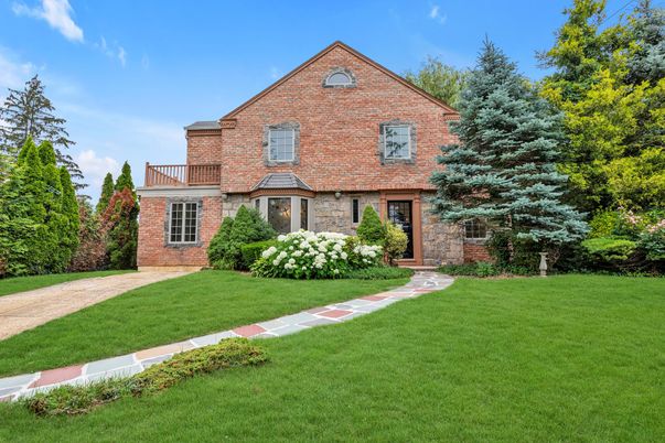 Exterior, Facade, Brick Facade, Brick Traditional