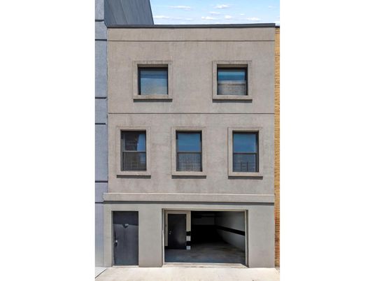 DE Listing image placeholder