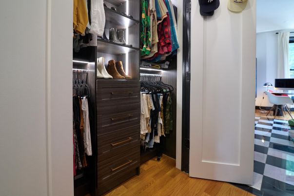 Interior, Walk-in Closets, Wood Texture Flooring