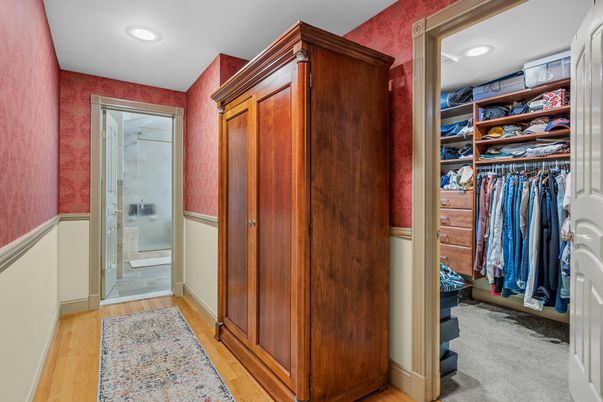 Interior, Recessed Lighting, Walk-in Closets, Wood Texture Flooring