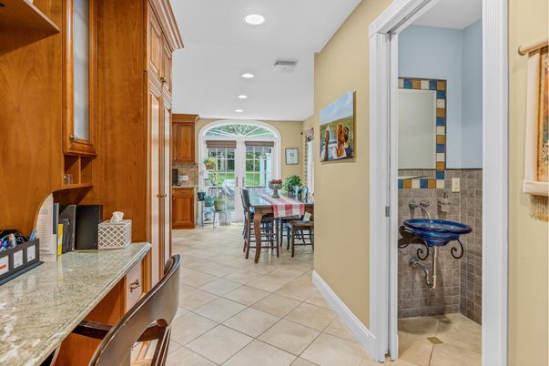 Dining room, Interior, Kitchen, Recessed Lighting