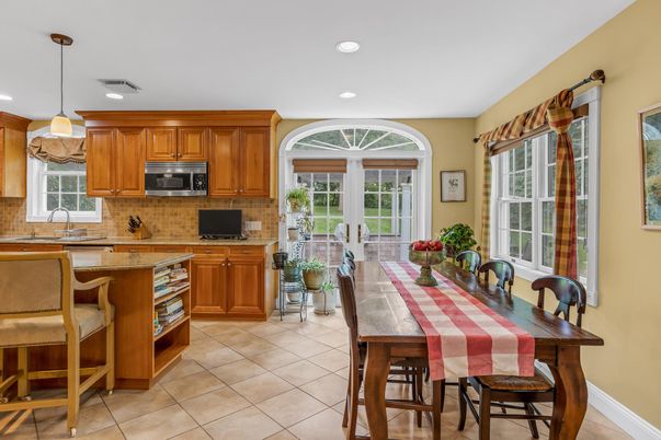 Dining room, Interior, Kitchen, Pendant Lights, Recessed Lighting