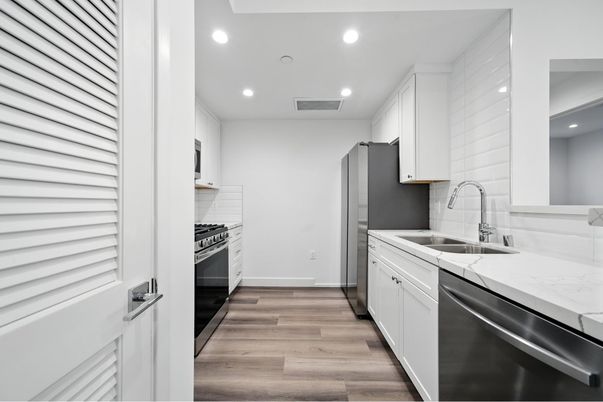 Interior, Kitchen, Recessed Lighting, Stainless Steel Appliances, Wood Texture Flooring