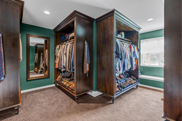 Interior, Recessed Lighting, Walk-in Closets