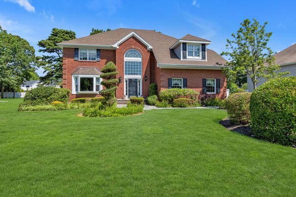 Exterior, Facade, Brick Facade, Brick Traditional