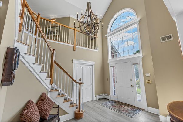 Chandelier, Interior, Wood Texture Flooring