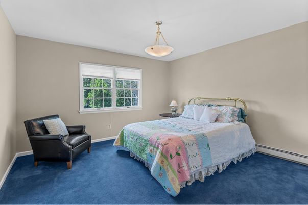 Bedroom, Interior, Pendant Lights