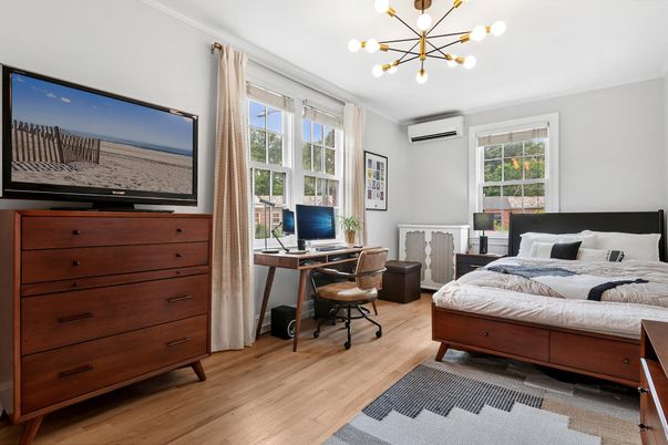 Bedroom, Home Office, Interior, Pendant Lights, Wood Texture Flooring