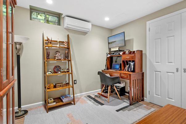Home Office, Interior, Recessed Lighting, Wood Texture Flooring