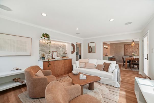 Dining room, Interior, Living room, Pendant Lights, Recessed Lighting, Wood Texture Flooring
