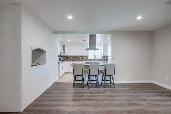 Interior, Kitchen, Recessed Lighting, Wood Texture Flooring