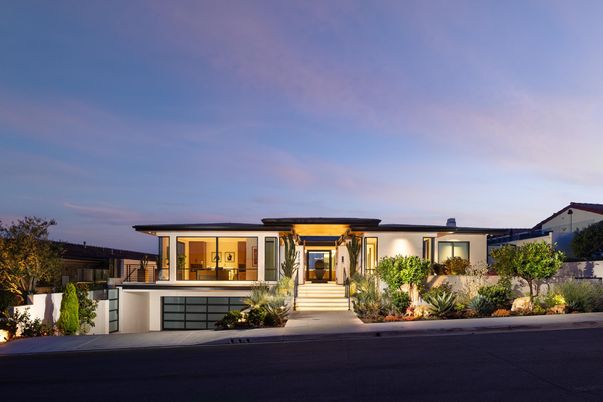 Attached, Exterior, Facade, Modern