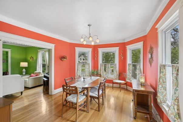 Chandelier, Dining room, Interior, Living room, Wood Texture Flooring