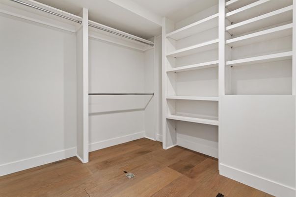 Interior, Walk-in Closets, Wood Texture Flooring