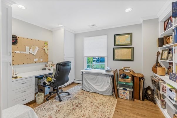 Home Office, Interior, Recessed Lighting, Wood Texture Flooring