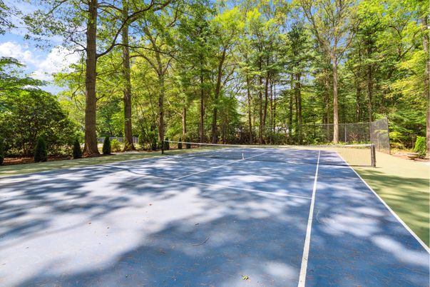Exterior, Tennis Courts