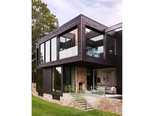 Backyard, Exterior, Facade, Modern