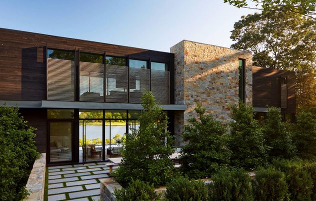 Exterior, Facade, Water, Modern