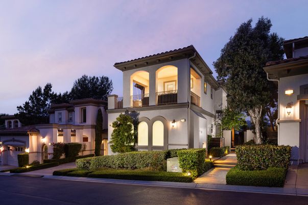 Exterior, Facade, Mediterranean