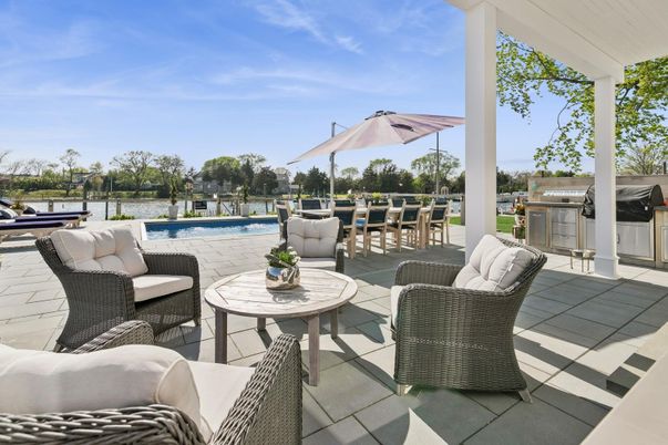 Exterior, Pool, Water