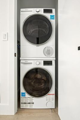Interior, Utility Closets, Washer
