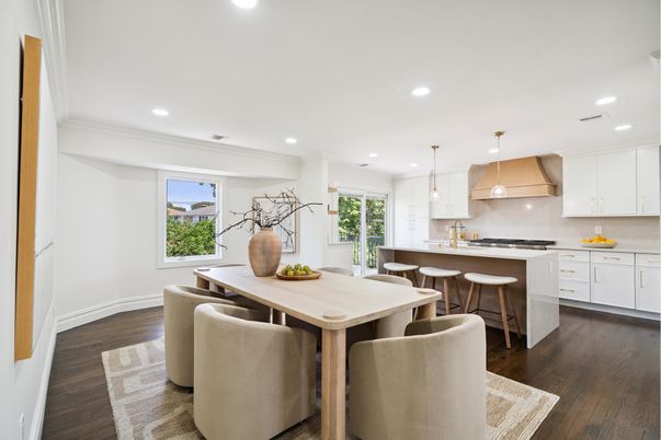 Dining room, Interior, Kitchen, Pendant Lights, Recessed Lighting, Stainless Steel Appliances, Wood Texture Flooring