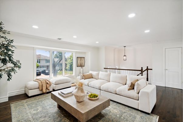 Interior, Living room, Pendant Lights, Recessed Lighting, Wood Texture Flooring