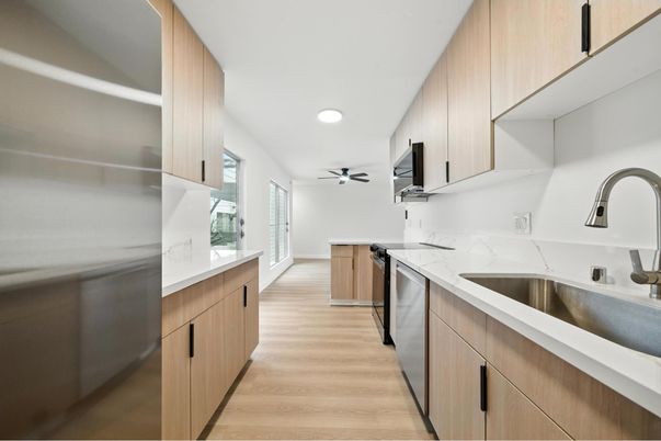 Interior, Kitchen, Recessed Lighting, Wood Texture Flooring