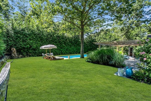 Backyard, Exterior, Pool