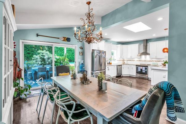 Chandelier, Dining room, Interior, Kitchen, Recessed Lighting, Stainless Steel Appliances, Wood Texture Flooring