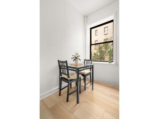 DE Listing image placeholder