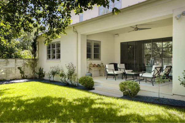 Backyard, Exterior