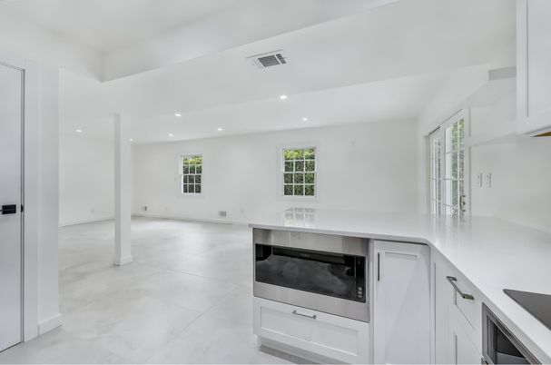 Empty room, Interior, Kitchen, Recessed Lighting