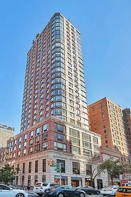 Exterior, Facade, Condo Building