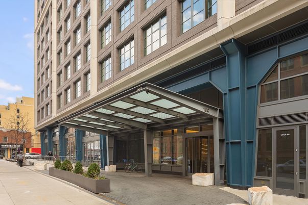 Exterior, Facade, Condo Building