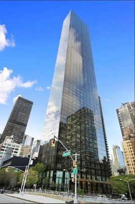 Exterior, Facade, Highrise