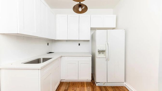 Interior, Kitchen, Washer, Wood Texture Flooring