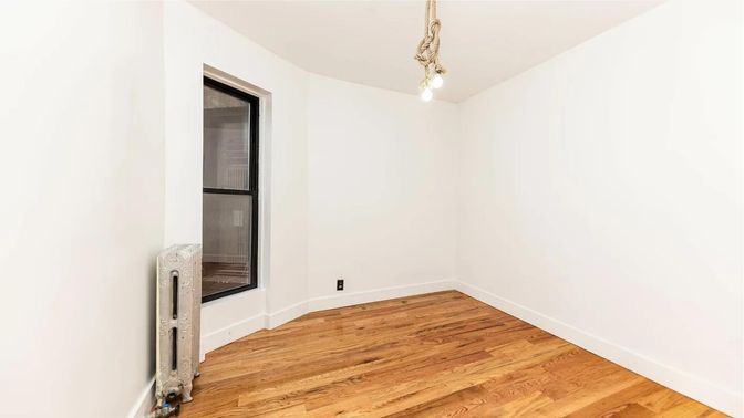 Empty room, Interior, Pendant Lights, Wood Texture Flooring