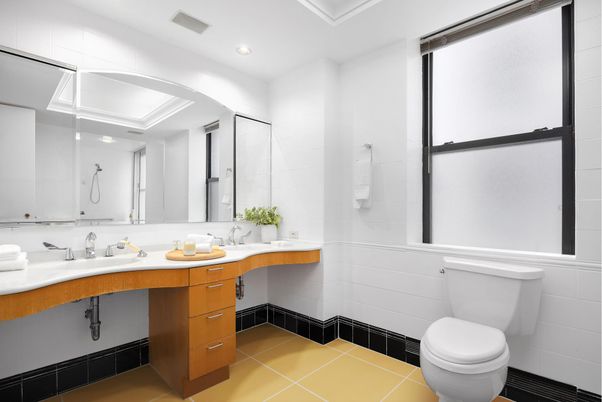 Bathroom, Interior, Recessed Lighting