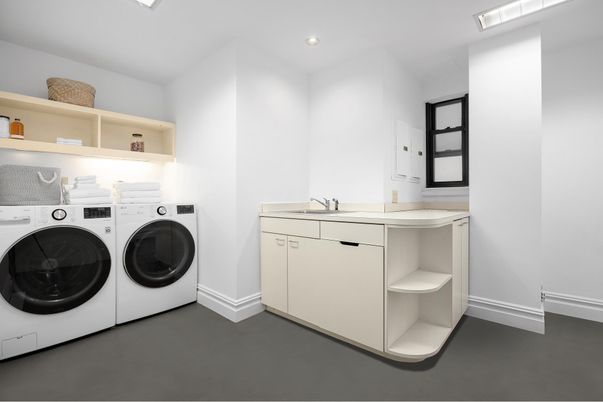 Interior, Recessed Lighting, Washer