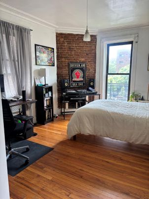 Bedroom, Home Office, Interior, Pendant Lights, Stone Walls, Wood Texture Flooring