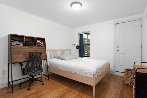 DE Listing image placeholder